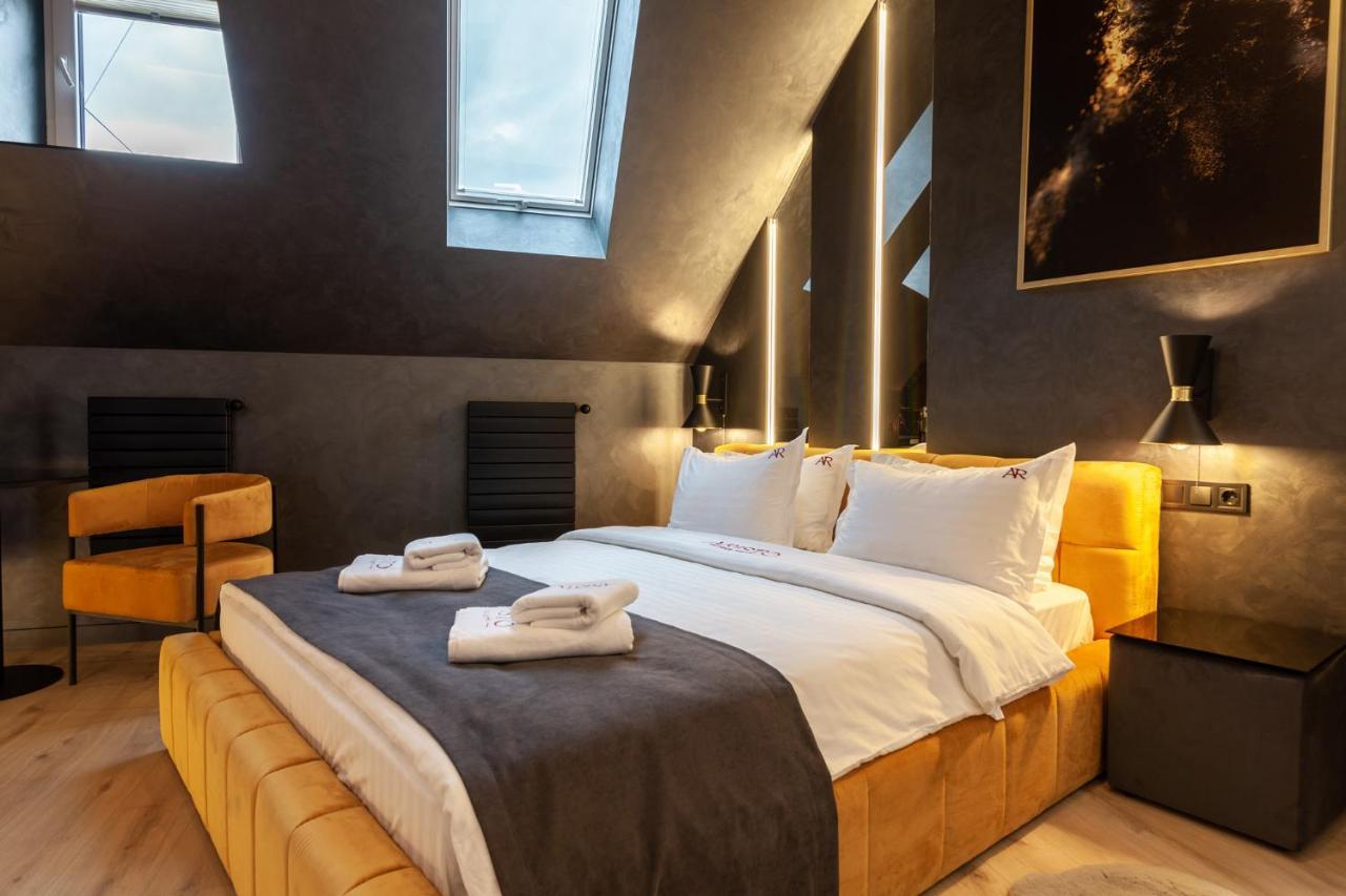 Aristo Jacuzzi Hotel Lwów Zewnętrze zdjęcie