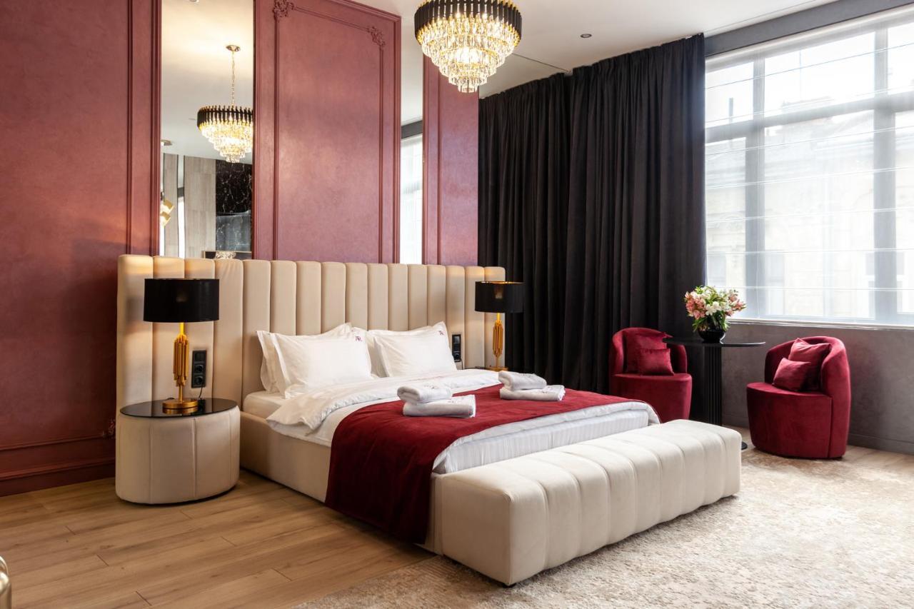 Aristo Jacuzzi Hotel Lwów Zewnętrze zdjęcie